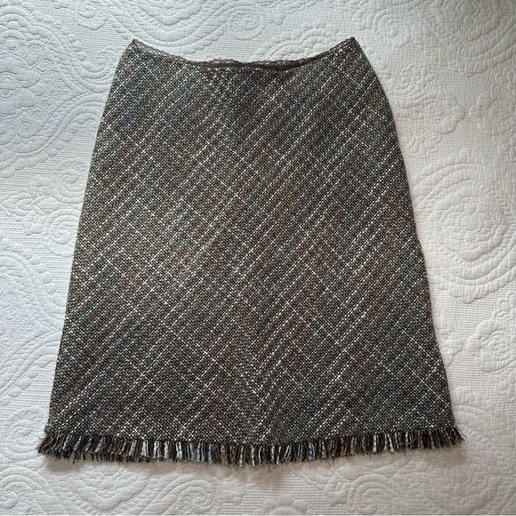 Vintage Tailor B. Moss Tweed Skirt. Size 6. Brown and Light Blue. Frayed Hem. - Picture 1 of 6